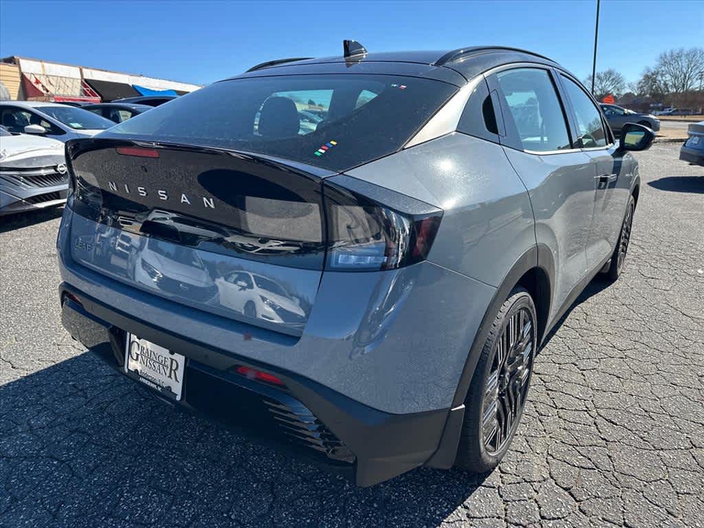 2026 Nissan LEAF PLATINUM+