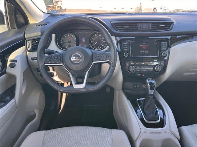 2020 Nissan Rogue Sport SV