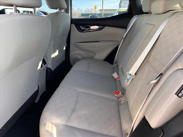 2020 Nissan Rogue Sport SV