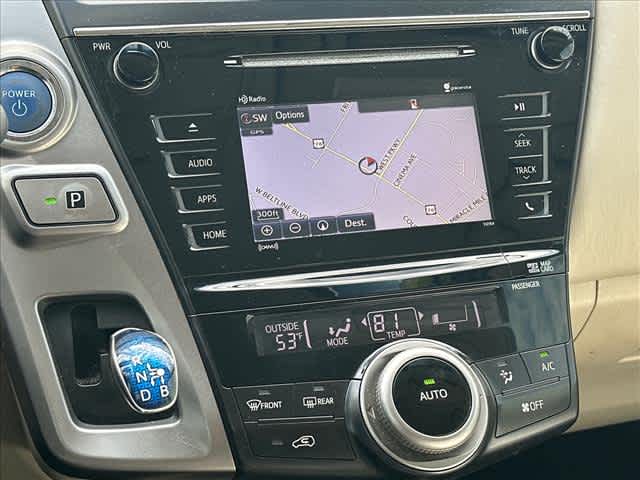 2017 Toyota Prius v Five