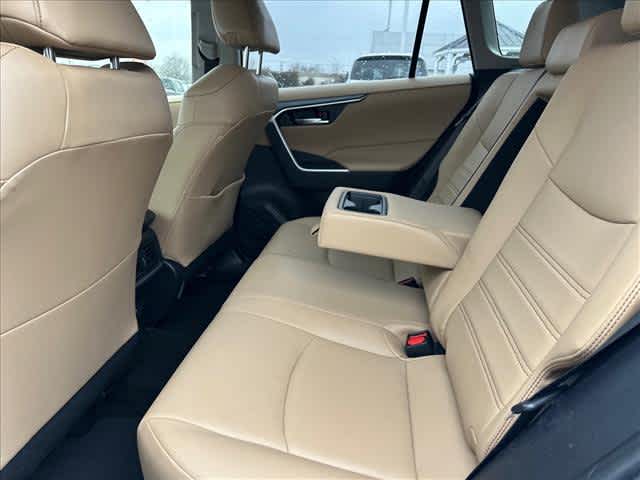 2019 Toyota RAV4 XLE Premium