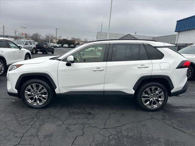 2019 Toyota RAV4 XLE Premium
