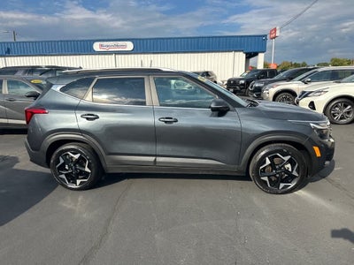 2025 Kia Seltos EX