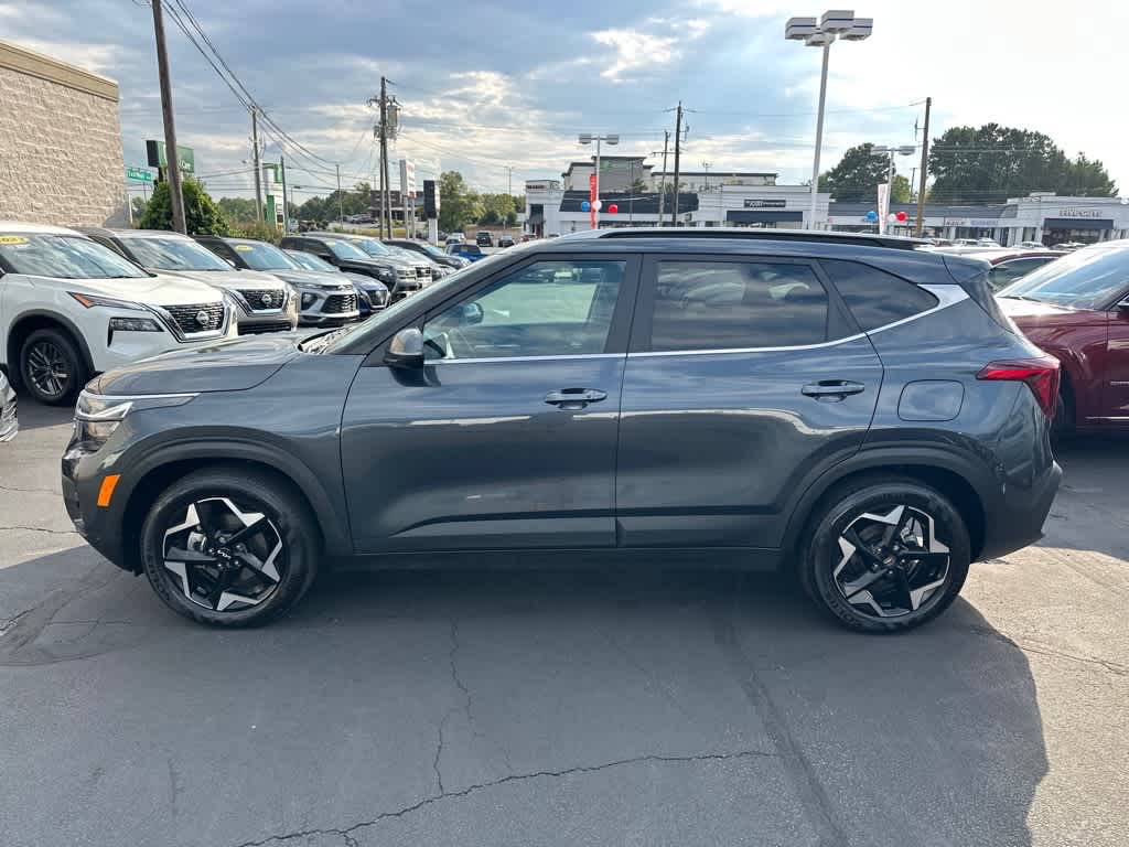 2025 Kia Seltos EX